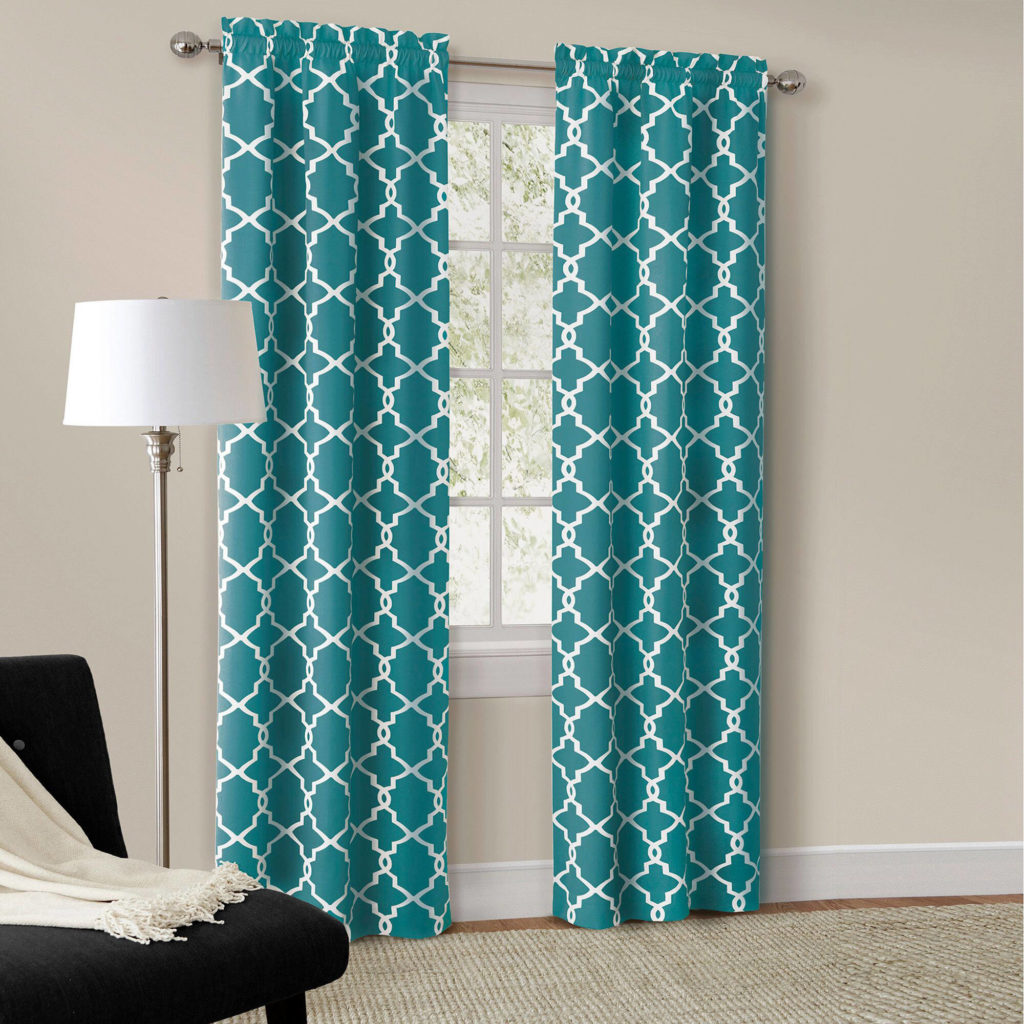 Curtains in small spaces